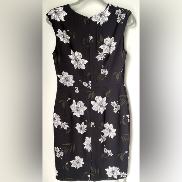 Banana Republic Black Floral Sleeveless Sheath Dress | Size 6 | Excellent Condit - Picture 2 of 6